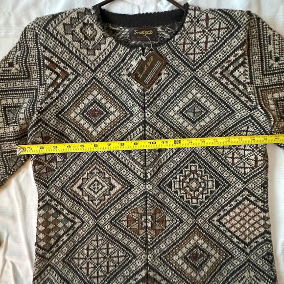 Invisible World Medallion Jacket - NWT - Picture 4 of 5